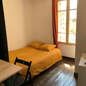 Studio 1 Lit Double Et Un Canapé Barcelonnette
